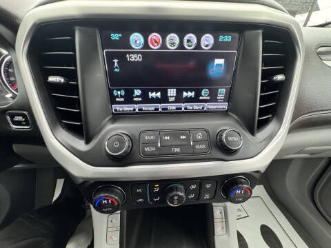 2017 GMC Acadia SLT-1