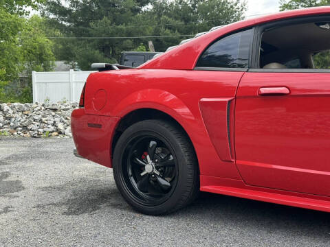2002 Ford Mustang GT Deluxe