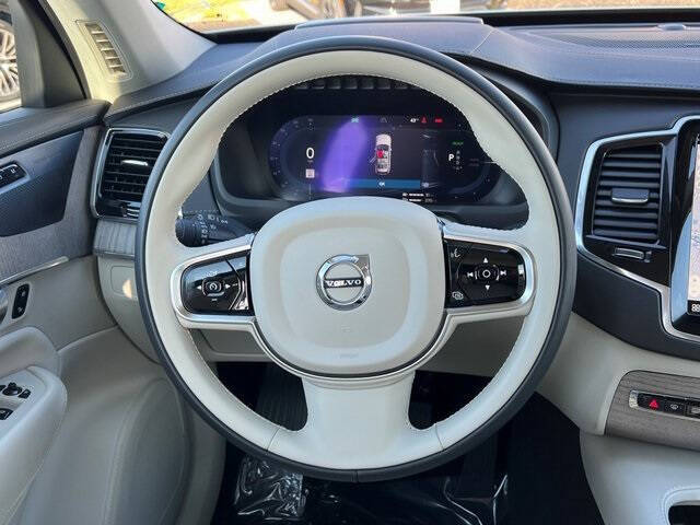 2023 Volvo XC90 Recharge T8 Ultimate Bright Theme 6P