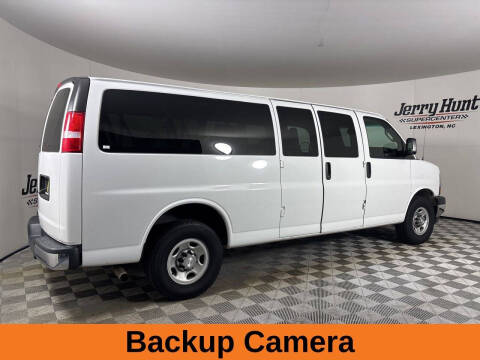 2017 Chevrolet Express LT 3500