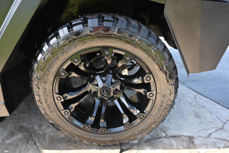 2003 HUMMER H2
