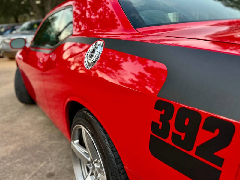 2014 Dodge Challenger SRT8 Core