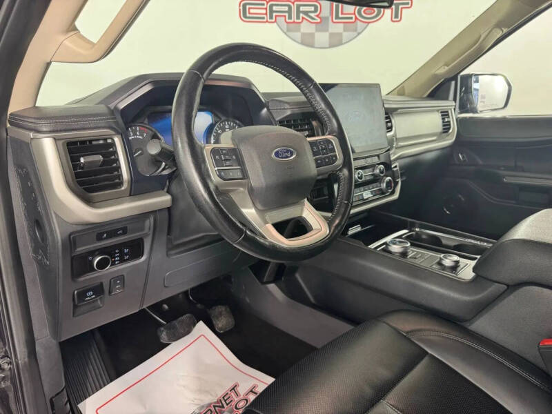 2023 Ford Expedition MAX XLT