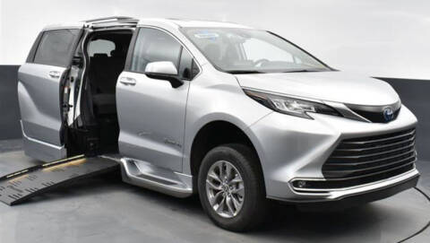 2023 Toyota Sienna for sale at A&J Mobility in Valders WI