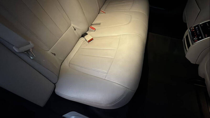 2016 BMW 7 Series 740i