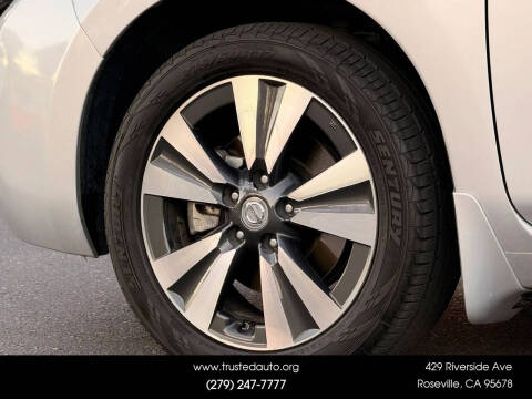 2015 Nissan LEAF