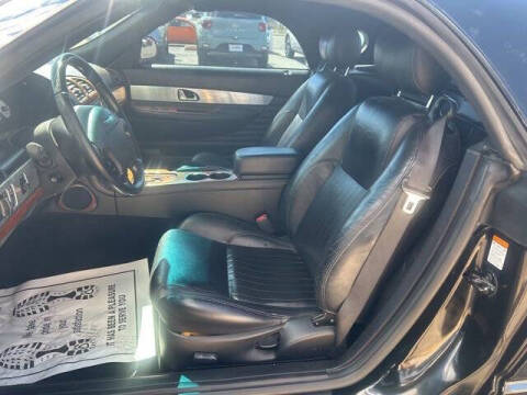 2004 Ford Thunderbird Deluxe