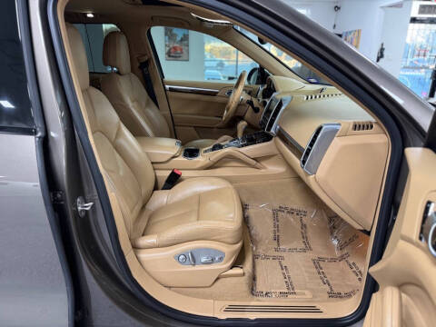 2012 Porsche Cayenne Tiptronic