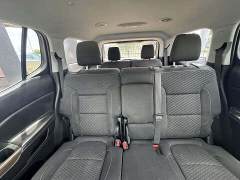 2017 GMC Acadia SLE-2