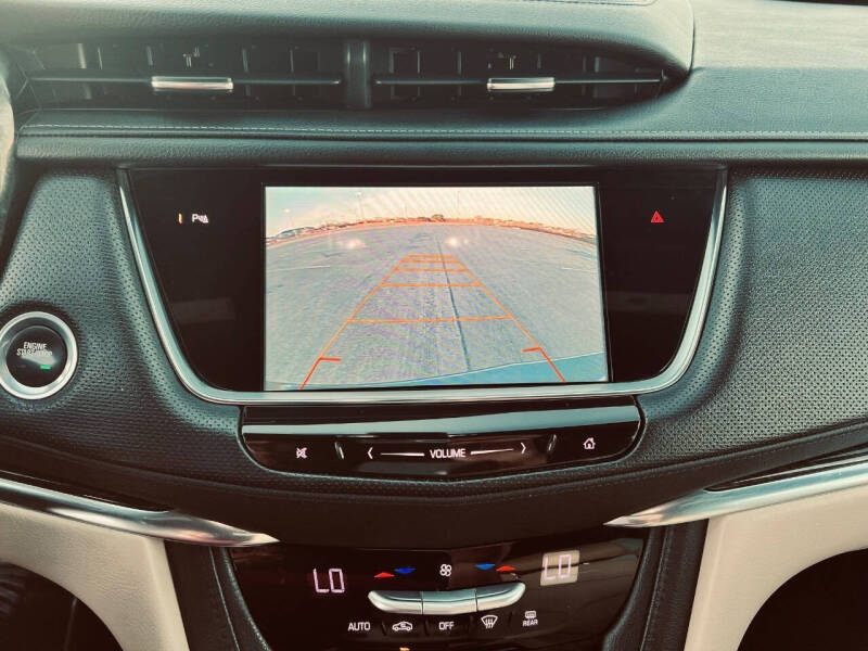 2017 Cadillac XT5