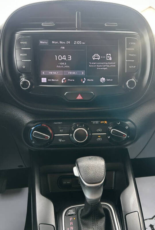 2022 Kia Soul LX