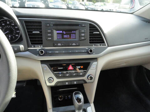 2017 Hyundai Elantra