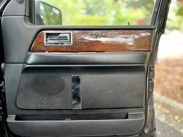 2017 Lincoln Navigator L Select