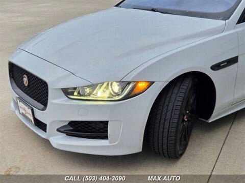 2017 Jaguar XE 20d R-Sport