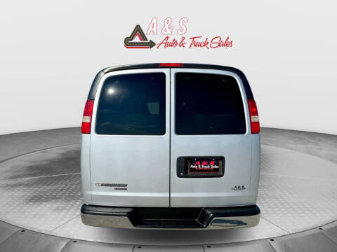 2016 Chevrolet Express LT 3500