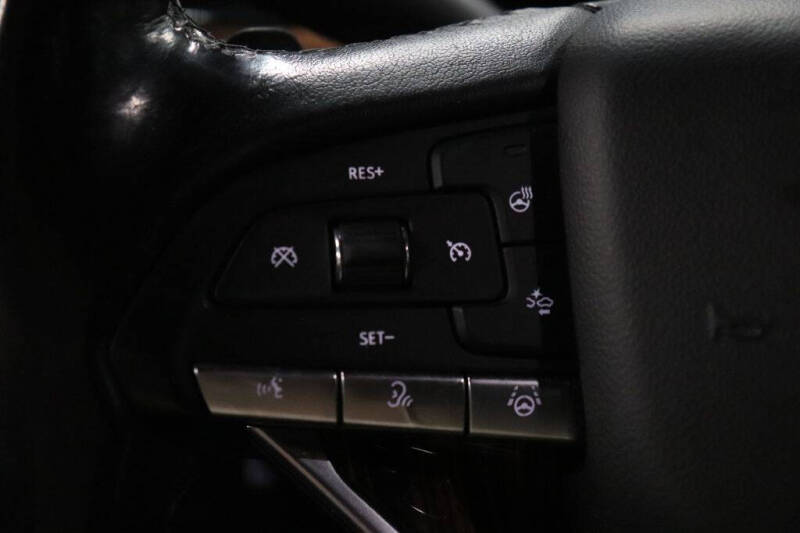 2022 Cadillac Escalade ESV Premium Luxury