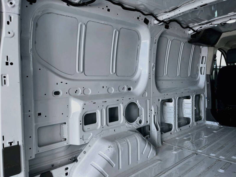 2025 Ford Transit