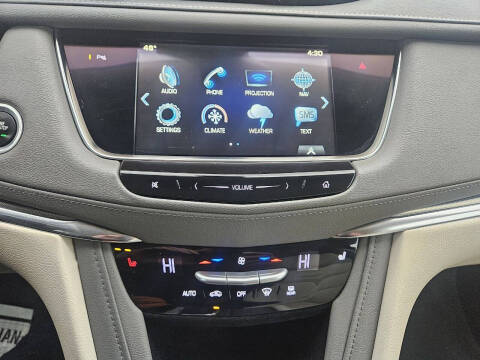 2018 Cadillac XT5 Luxury