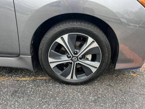 2022 Nissan LEAF SL PLUS