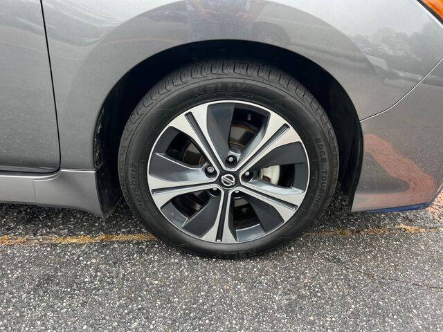 2022 Nissan LEAF SL PLUS