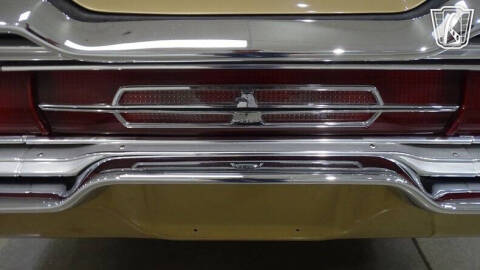 1966 Ford Thunderbird