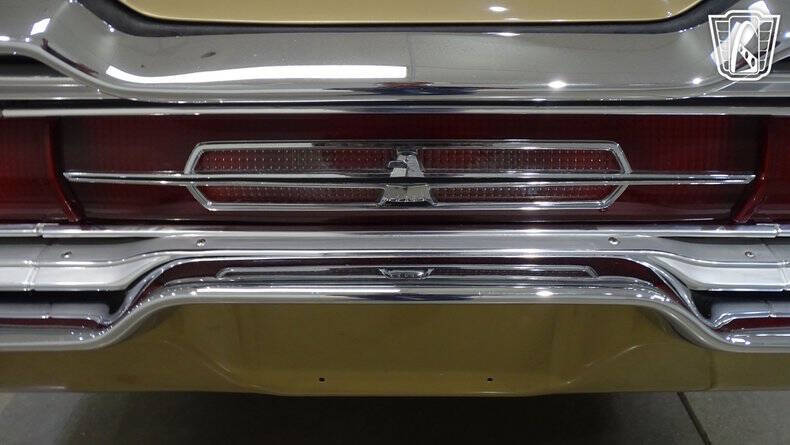 1966 Ford Thunderbird