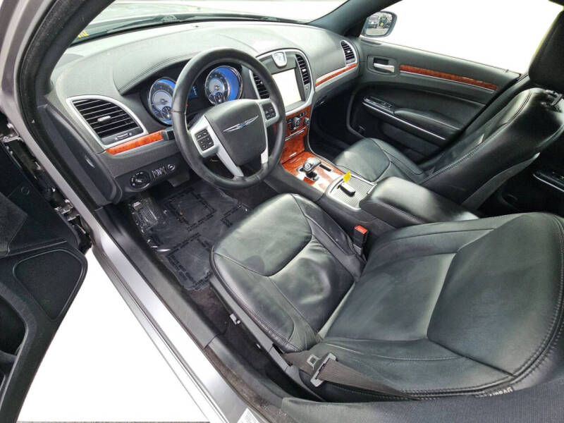 2014 Chrysler 300