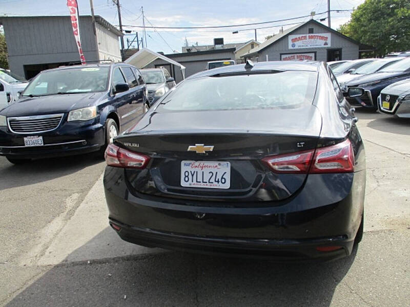 2022 Chevrolet Malibu LT