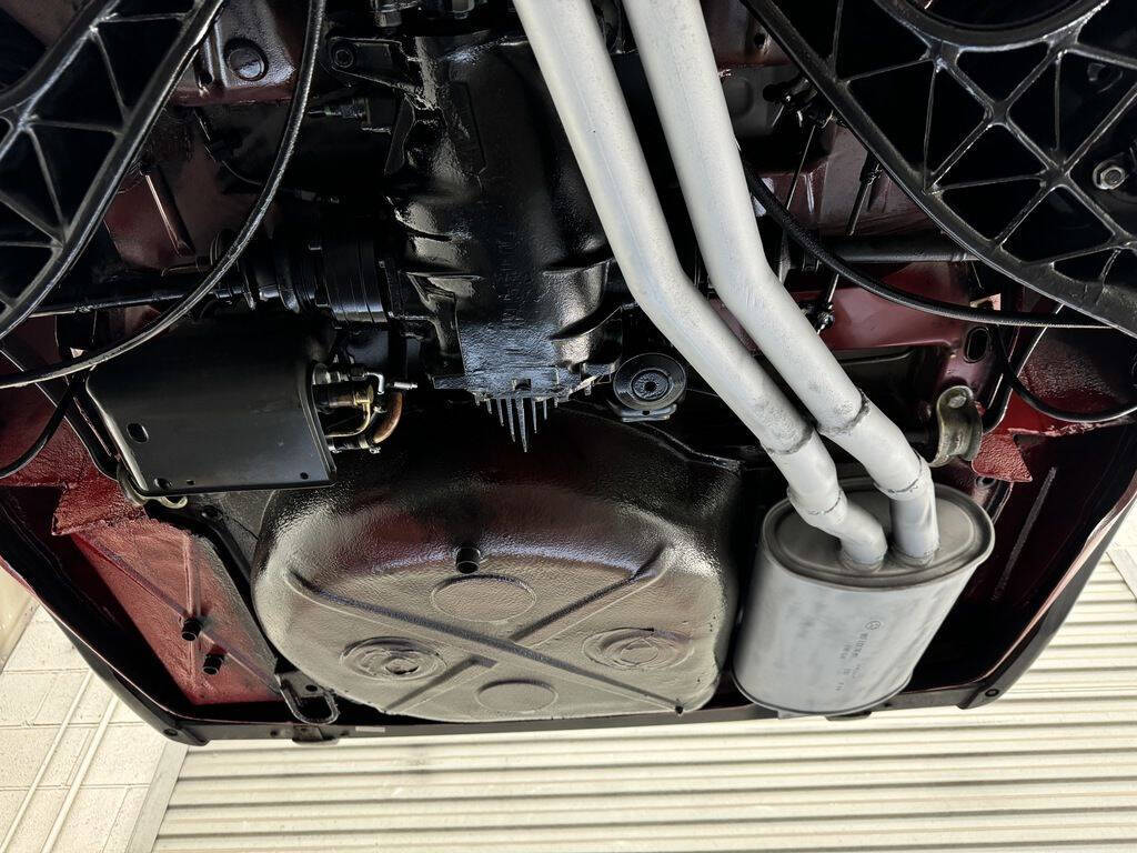 1989 Mercedes-Benz 560-Class 34