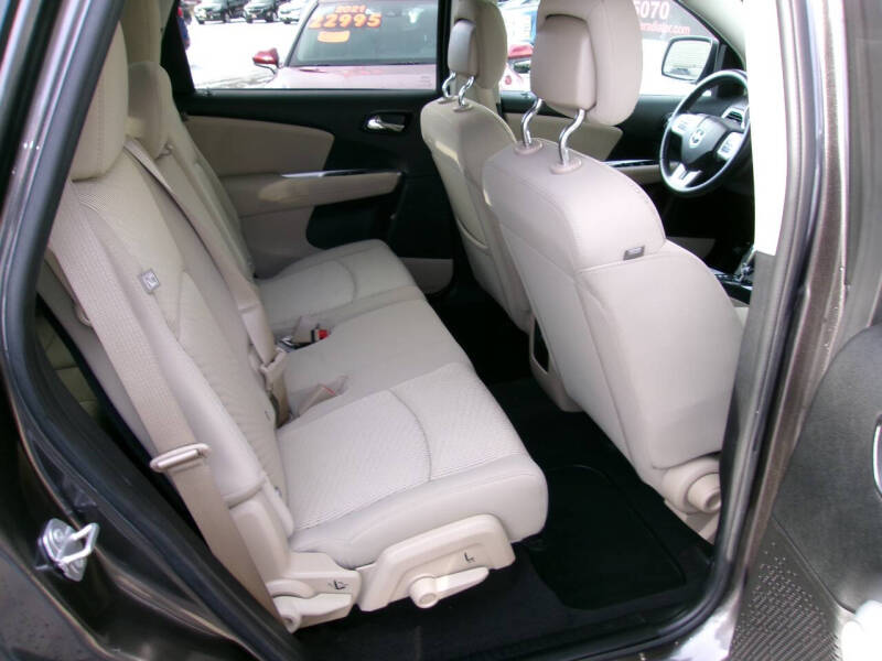 2017 Dodge Journey SE