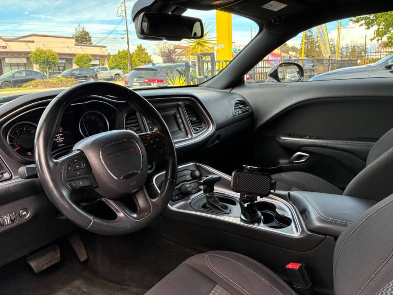 2017 Dodge Challenger R/T
