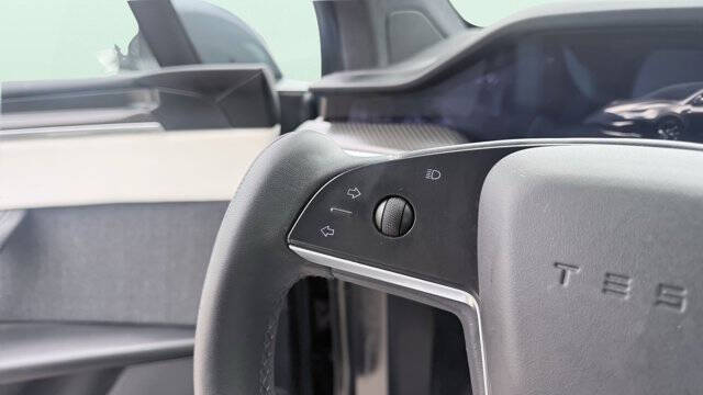2022 Tesla Model X Plaid