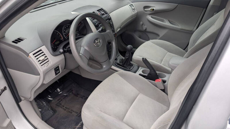 2009 Toyota Corolla Base - Photo 9