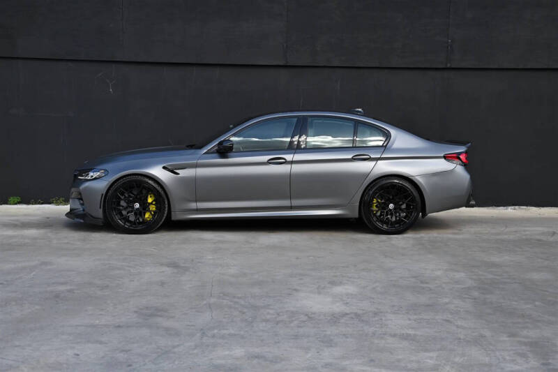 2023 BMW M5