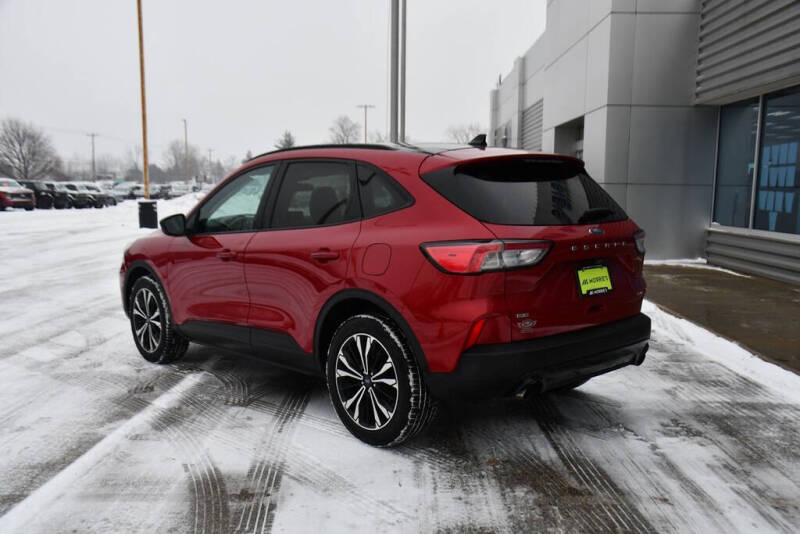2021 Ford Escape SE