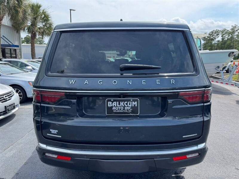 2022 Jeep Wagoneer