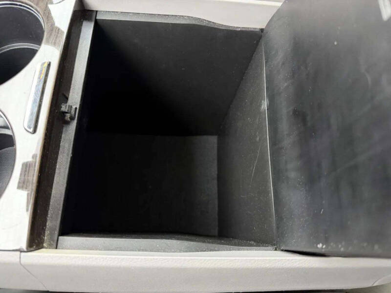 2018 Toyota Sienna XLE 8-Passenger