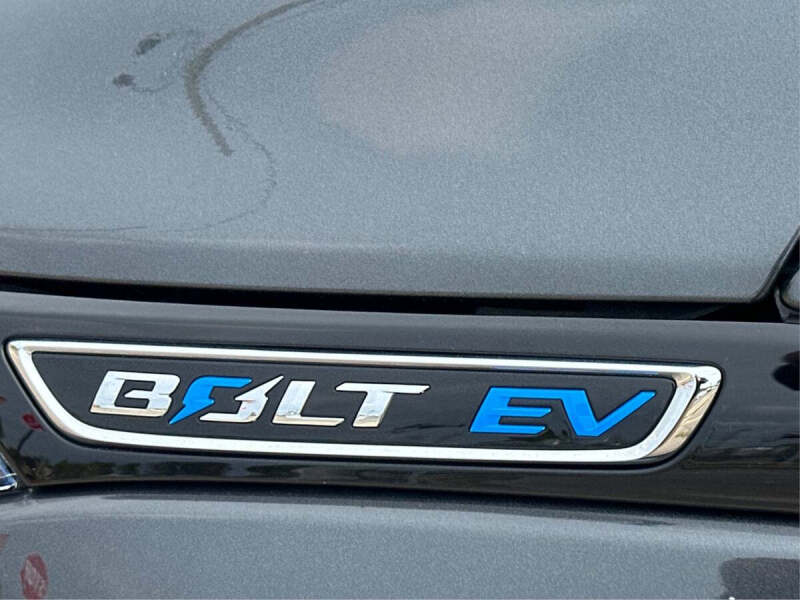 2021 Chevrolet Bolt EV LT
