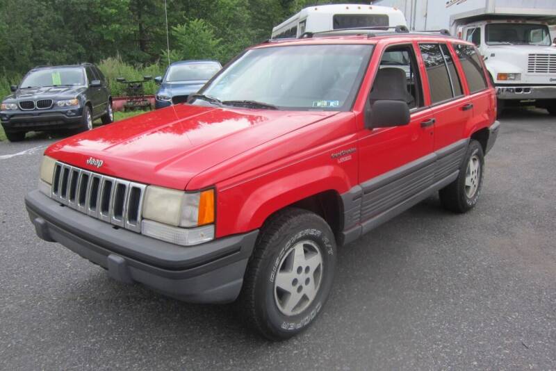 1995 Jeep Grand Cherokee for sale at K & R Auto Sales,Inc in Quakertown PA