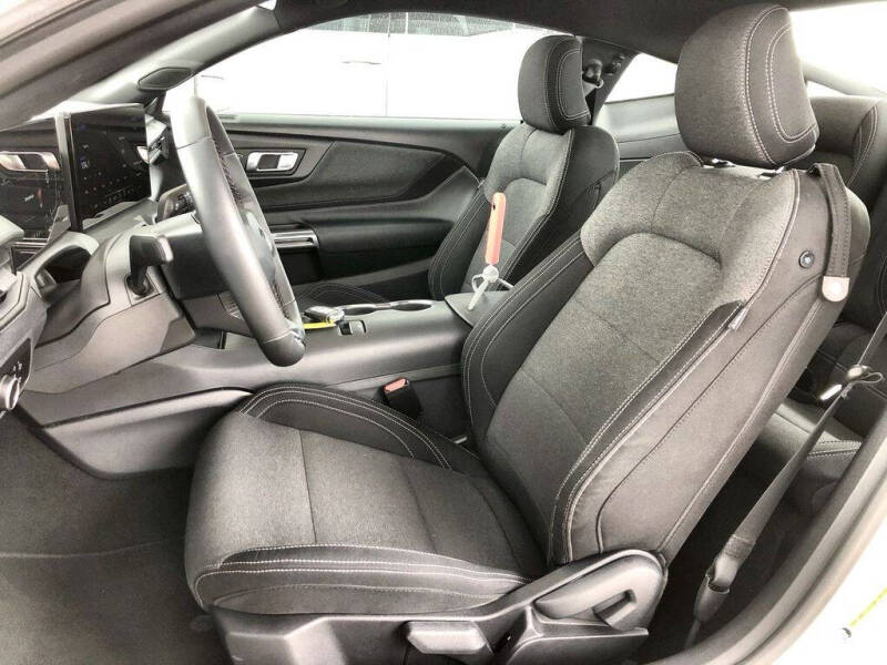 2025 Ford Mustang EcoBoost