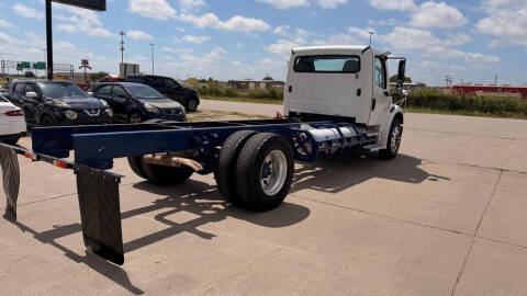 2016 Freightliner S2 Chassis
