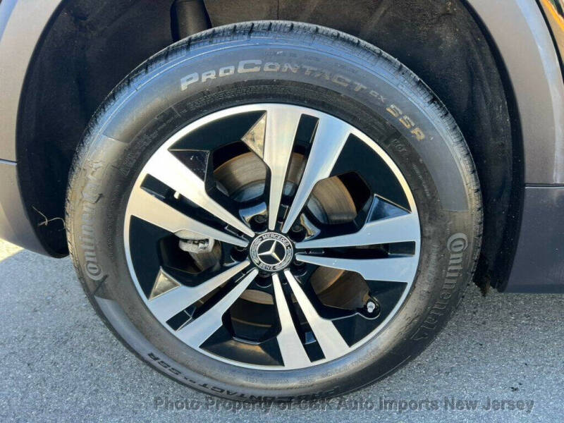 2025 Mercedes-Benz GLB GLB 250 4MATIC