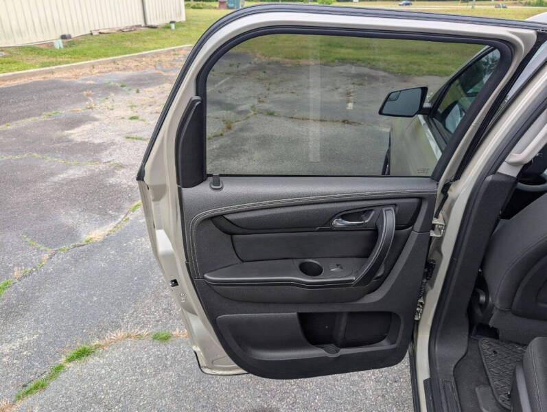 2013 GMC Acadia SLE-1