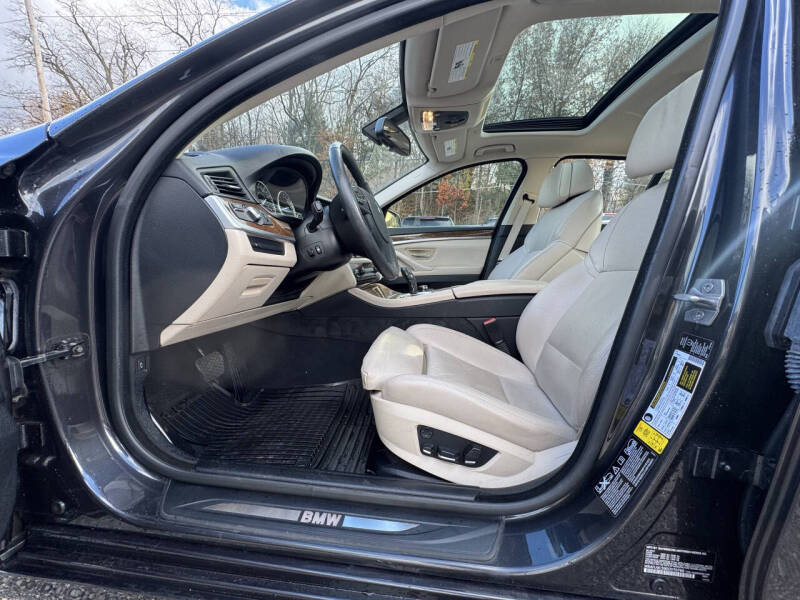 2013 BMW 5 Series 550i xDrive