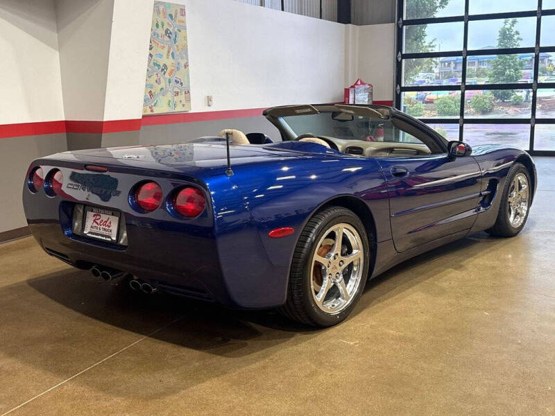 2004 Chevrolet Corvette