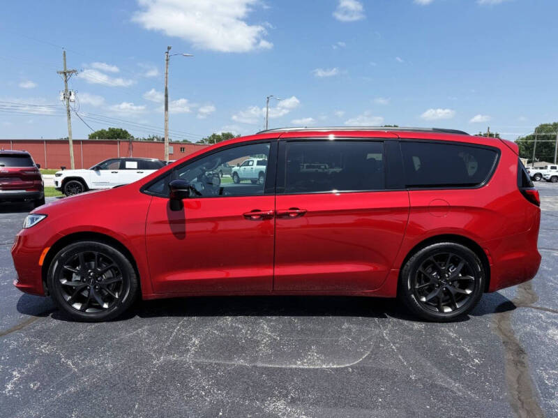 2025 Chrysler Pacifica Limited