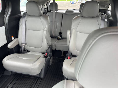 2025 Toyota Sienna