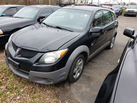 2003 Pontiac Vibe for sale at MEDINA WHOLESALE LLC in Wadsworth OH