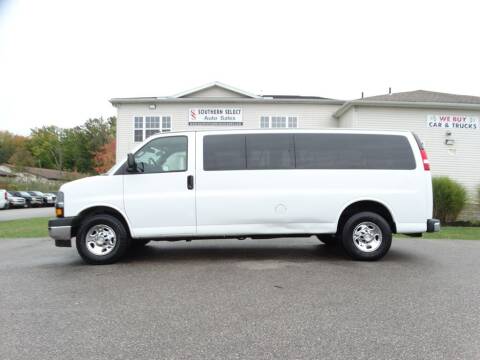 2019 Chevrolet Express for sale at SOUTHERN SELECT AUTO SALES in Medina OH