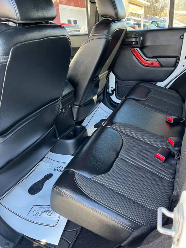 2016 Jeep Wrangler Unlimited Backcountry